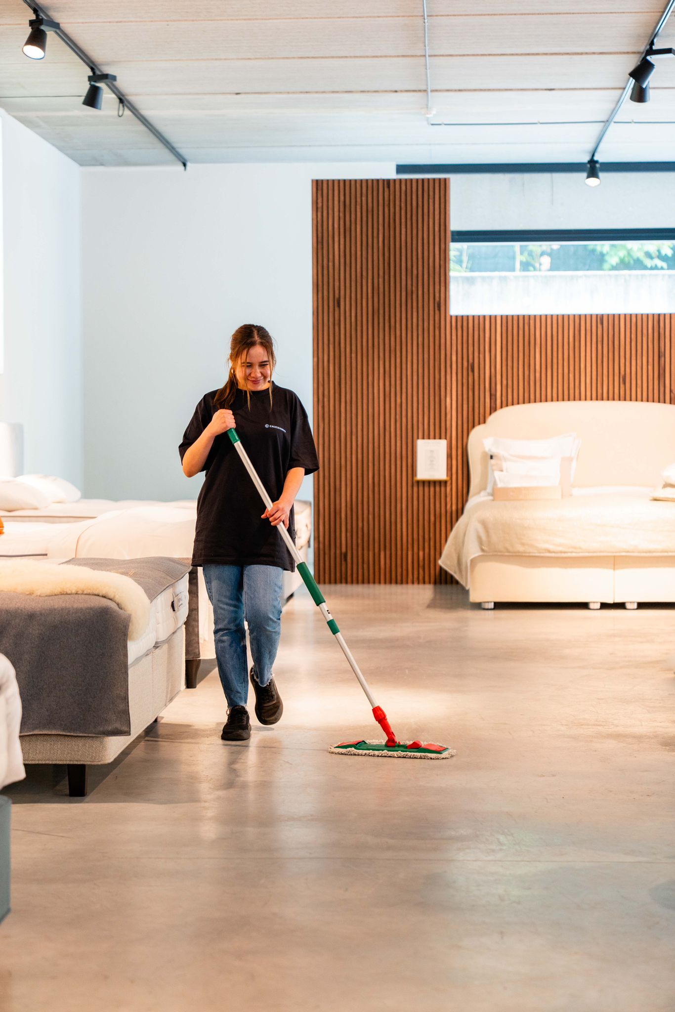 Calcleaning team aan het werk